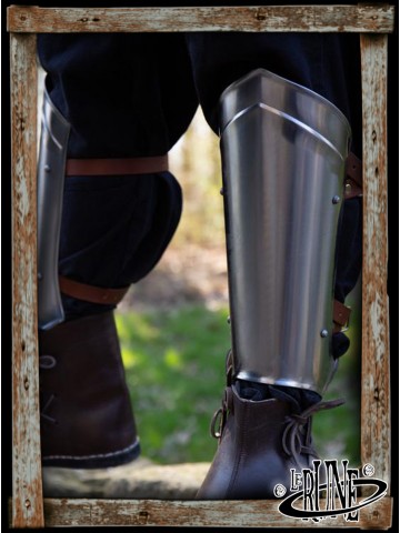 Scout leg guards - Polished steel