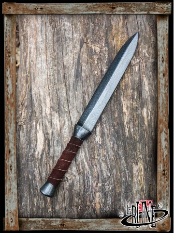 Dagger RFB Roman (40 cm)