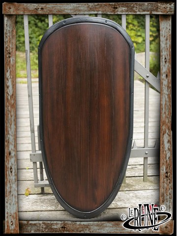 RFB Large shield - Wood - 100x60 cm
