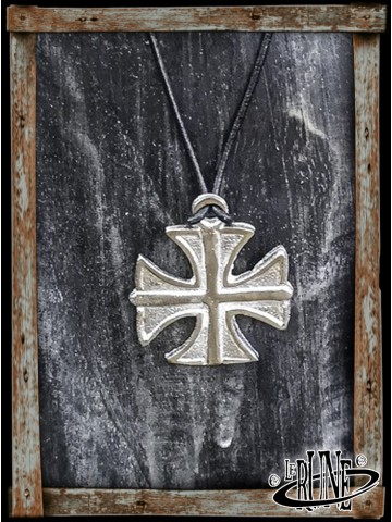 Patte Templar Cross